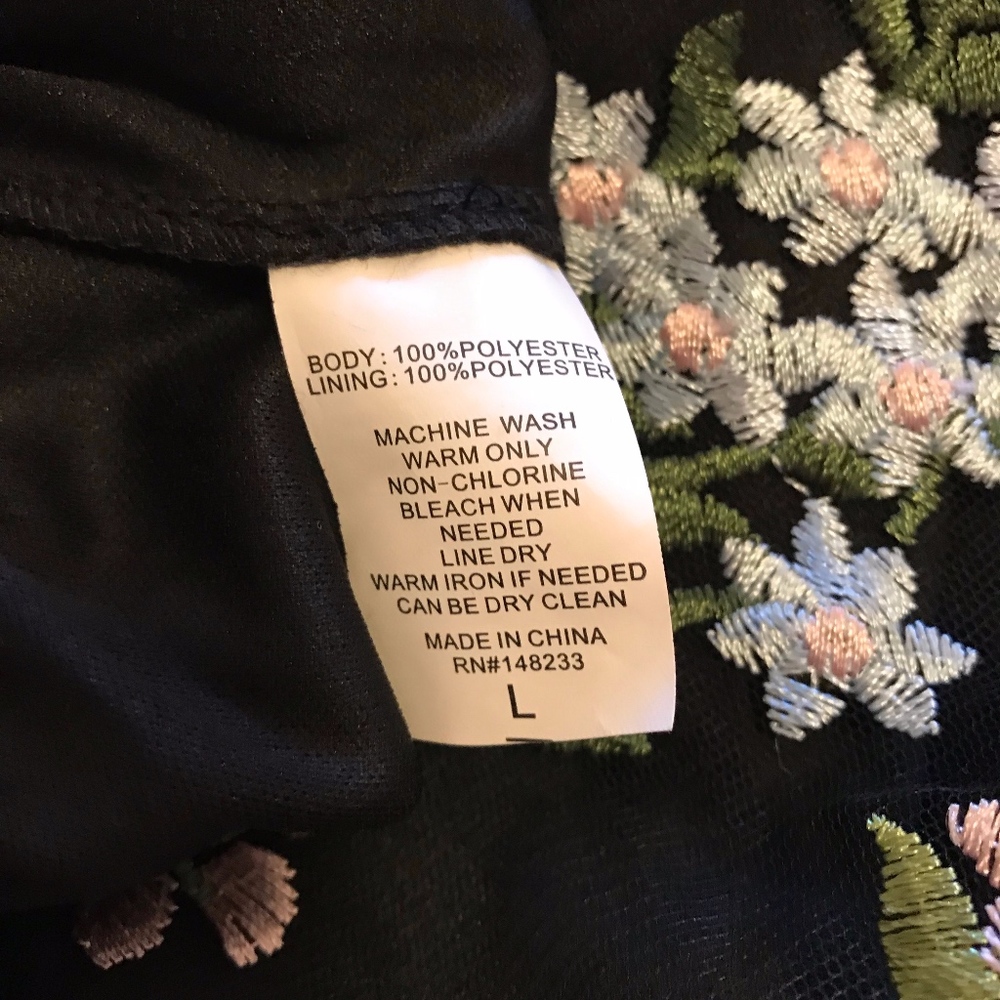 Over Kleshas embroidered black tulle dirndl skirt - Picture 5 of 5